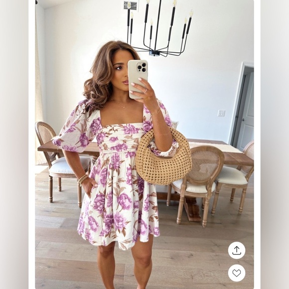 Abercrombie & Fitch Dresses & Skirts - Abercrombie & fitch Emerson floral Poplin Puff Sleeve Mini Dress